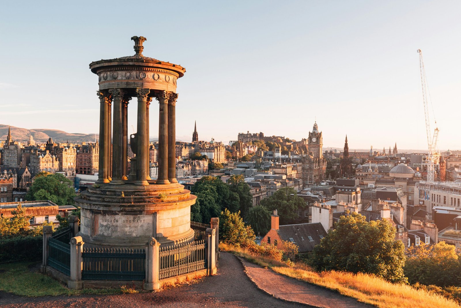 An image of Edinburgh skyline